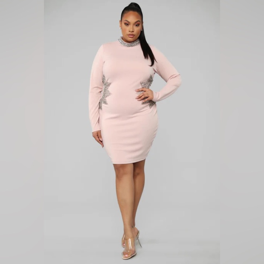 NWT Rhinestone Mini Pink Long Sleeve Dress. Silver Gemstone Accent! Back Zipper